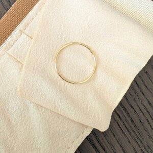 14k Round Stacking Ring size 7